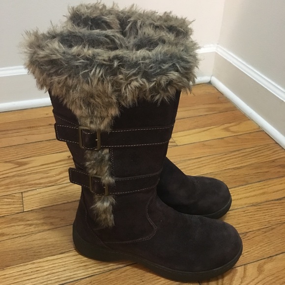 L.L. Bean Nordic Casual Boots Waterproof Zip - Picture 1 of 5